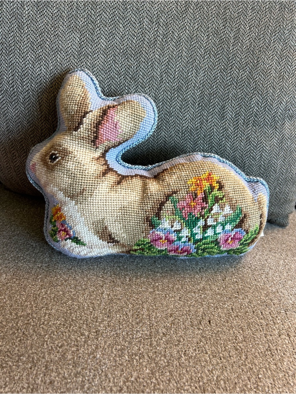 Lillian Vernon Vintage 1992 Needlepoint Bunny Rabbit Decorative Pillow